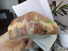 Revenda Sanduíche de Frango sem Colesterol e Gordura Trans - Preço = R$8,00 - Pedido Mínimo = 5.