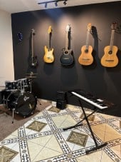 Escola De Musica Lcs Music