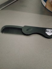 Pente portátil para pentear o cabelo