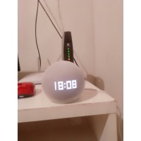 Echo Dot 5a geração com relógio