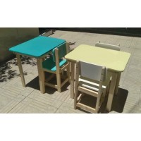 Conjunto infantil de mesa e cadeira coloridas - a partir de R$ 160,00 (Sítio Cercado)