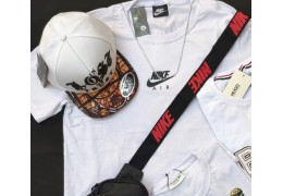 Kit Camisa Branca + Bone + ShoulderBag / Camiseta Masculina 100% Algodão / Boné Aba Reta L