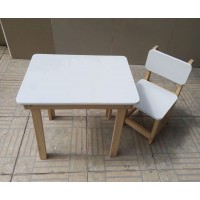 Conjunto infantil de mesa e cadeira a partir de R$ 140,00 (Sítio Cercado)