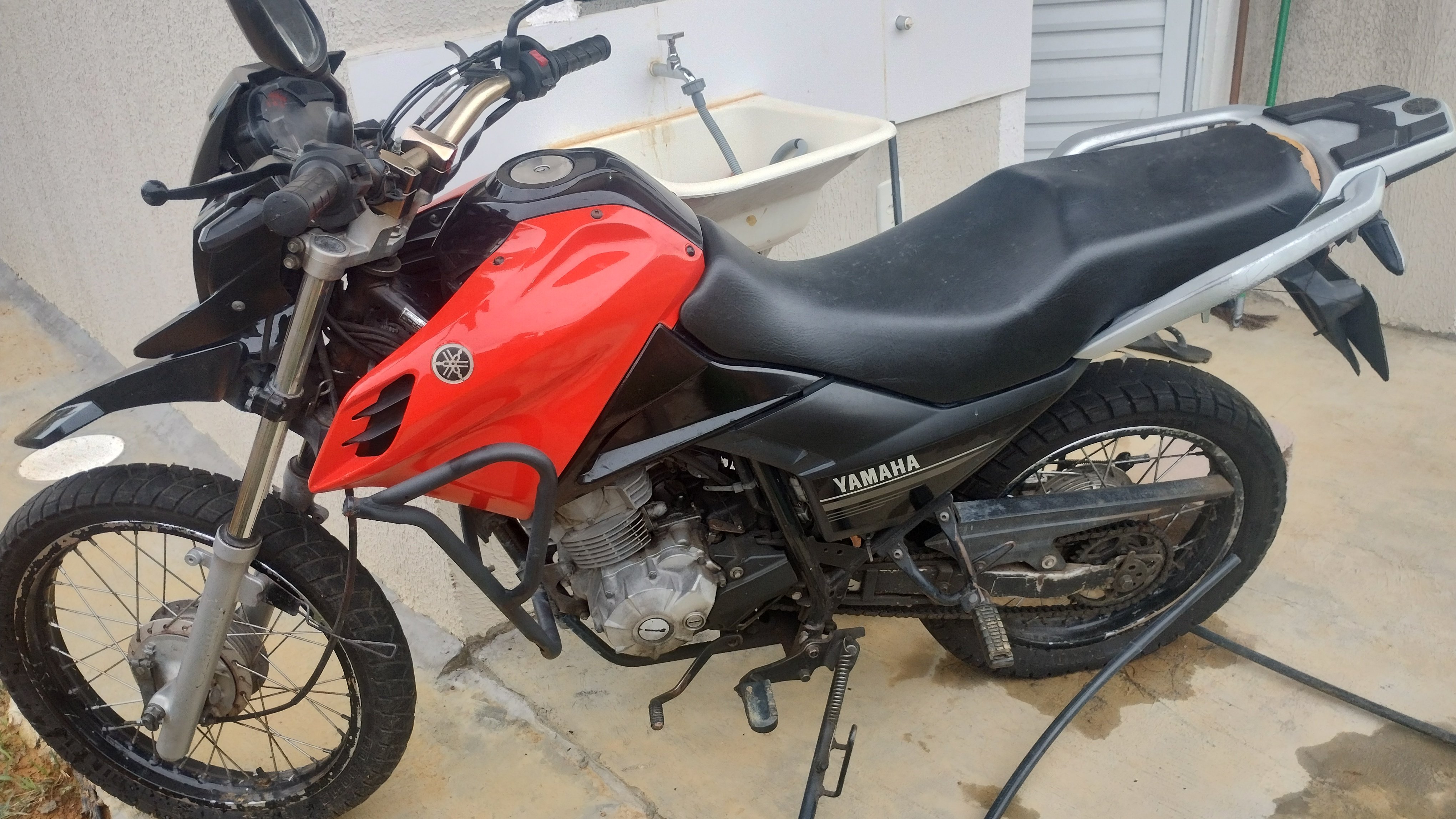 Vendo Moto Yamaha XTZ Crosser 150