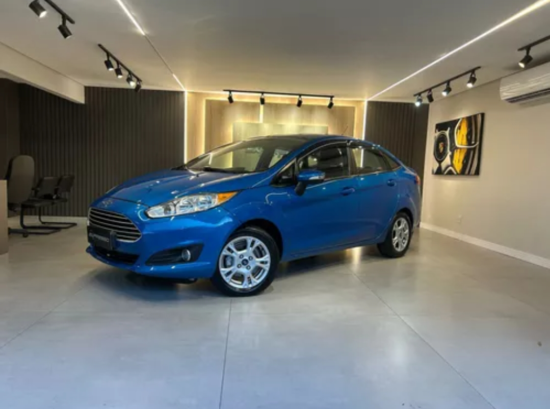 Carro Ford fiesta